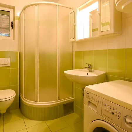 Zora Apartament